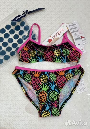 Купальник Boboli для девочки новый