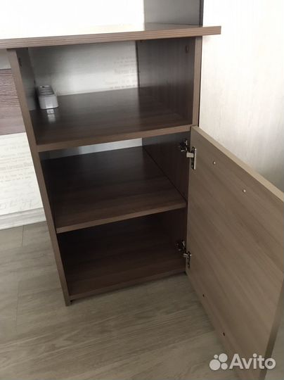 Письменный стол