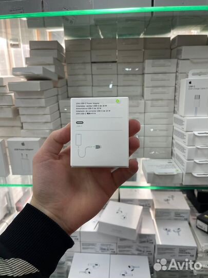 Блок питания на iPhone