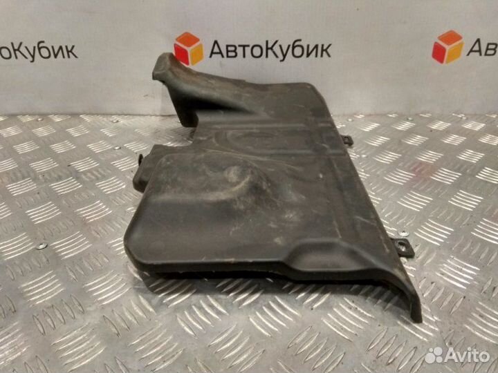 Накладка на торпедо правая Mitsubishi Lancer 9