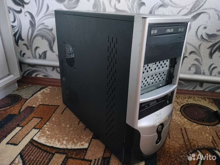 Материнская плата P7H55-M с процессором i7 860