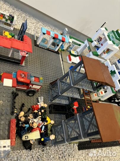 Lego city полицейский участок