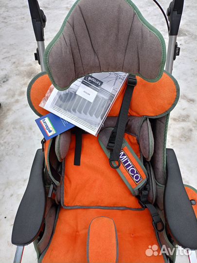 Детская инвалидная кресло -коляска