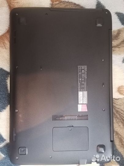 Ноутбук Asus X555L