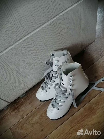 Коньки детские