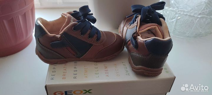 Детские ботинки