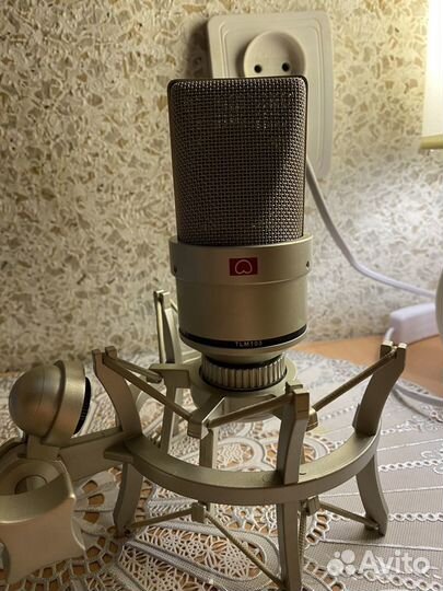 Студийный микрофон neumann tlm 103 реплика