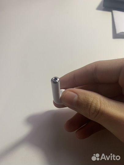 Беспроводной наушник apple air pods 2 левый