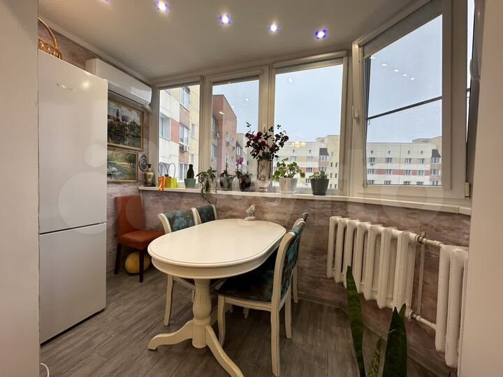 1-к. квартира, 42 м², 8/10 эт.