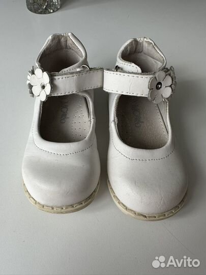 Туфли на девочку 22 размер