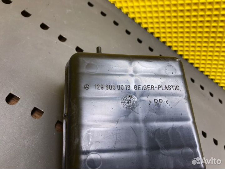 Вакуумный ресивер Mercedes-Benz S-Class W140