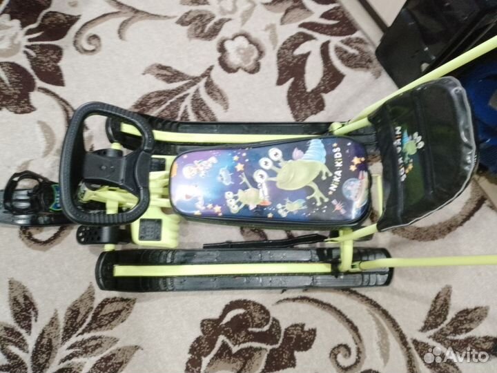 Детский снегокат с родительской ручкой