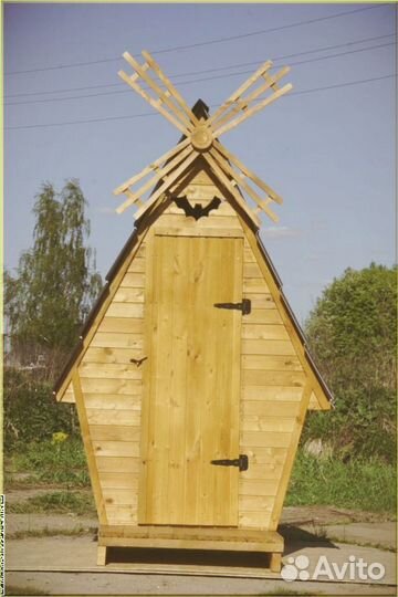 Дачный туалет с декором и установкой NWZ