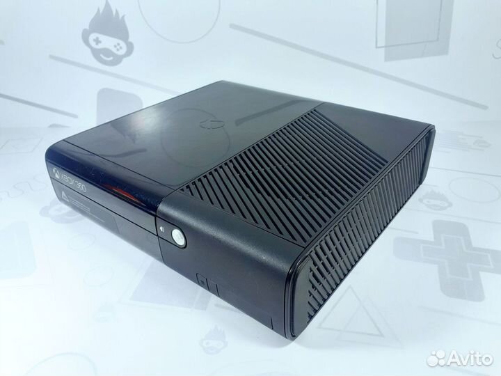 Xbox 360 E +1геймпад, +500gb б/у, не прошитая