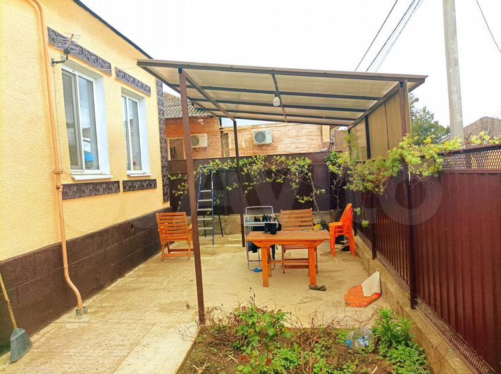 Дом 52 м² на участке 1 сот.