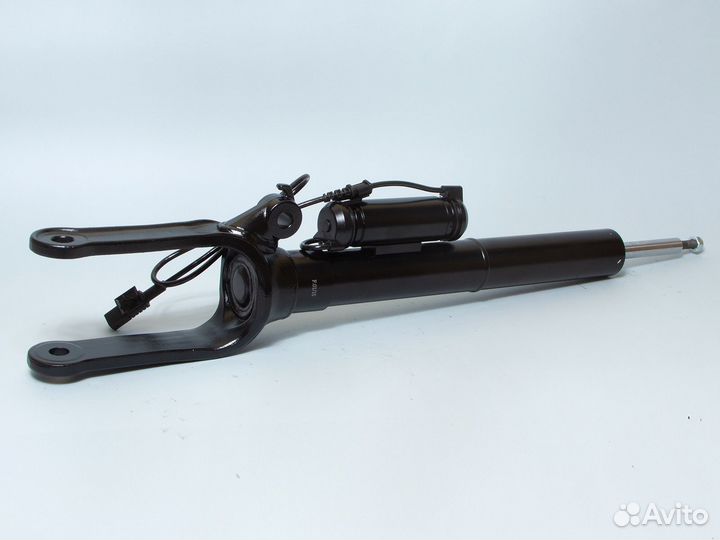 Амортизатор передний на Mercedes W251 с ADS