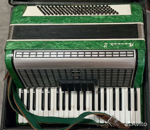 Аккордеон Волга 2