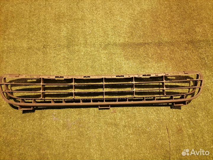 Решетка в бампер Toyota Camry ACV40