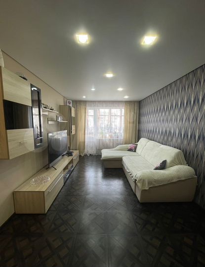3-к. квартира, 60 м², 6/9 эт.
