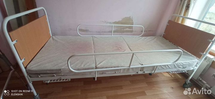 Функциональная кровать и ходунки