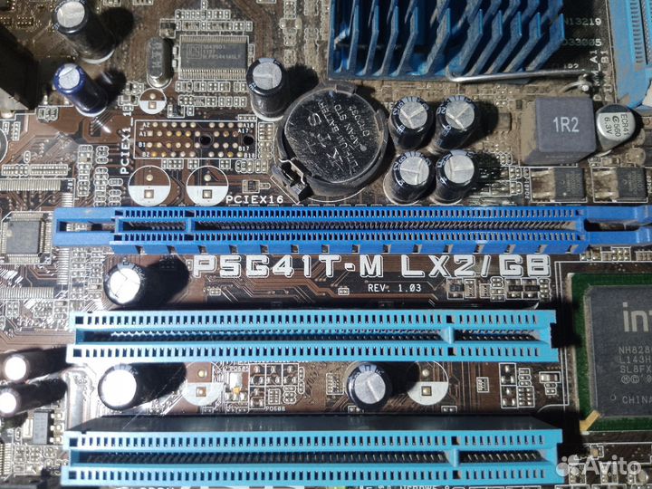 Материнская плата