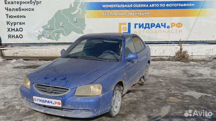 Обшивка двери задней левой Hyundai Accent (LC) 833