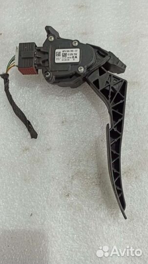 Педаль газа Chevrolet Cruze