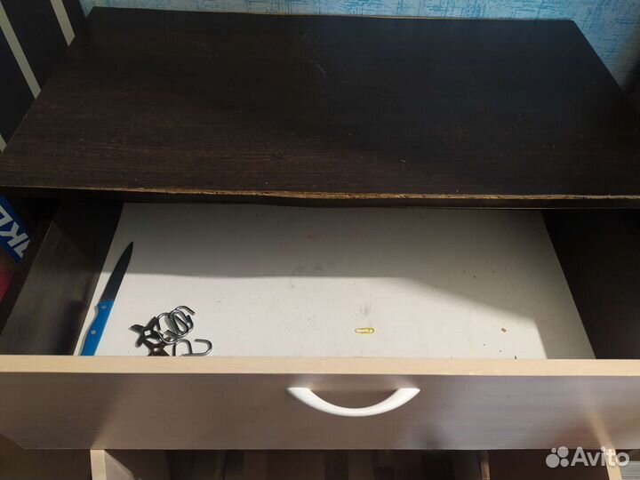 Вешалка для одежды настенная