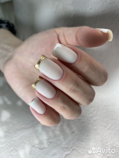 Модель на маникюр в школу мастеров