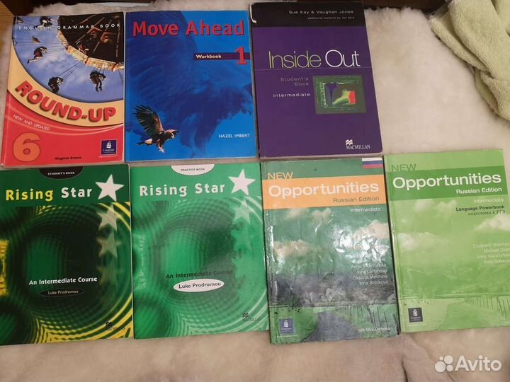 Разные учебники и тетради по английскому English b