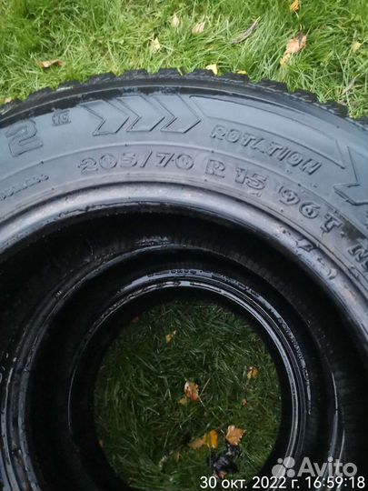 Nokian Tyres Hakkapeliitta 2 205/70 R15