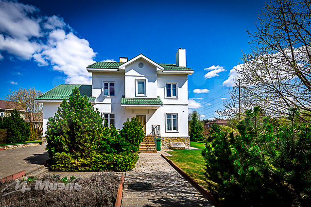 кирпичный дом в деревне. недорогая дача. продается дом. авито дома поляны. дом в барнауле.