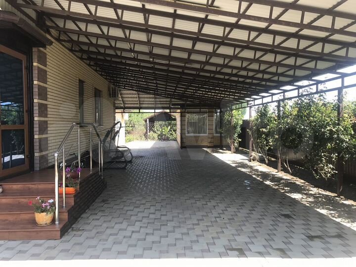 Дом 155 м² на участке 11 сот.