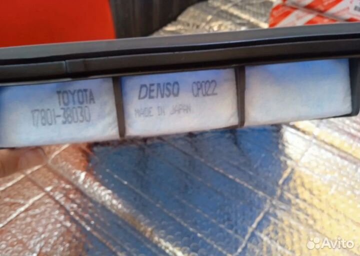 Воздушный фильтр оригинал toyota 1780138030