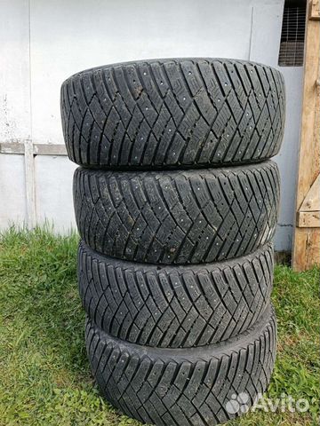 Goodyear UltraGrip 215/55 R16