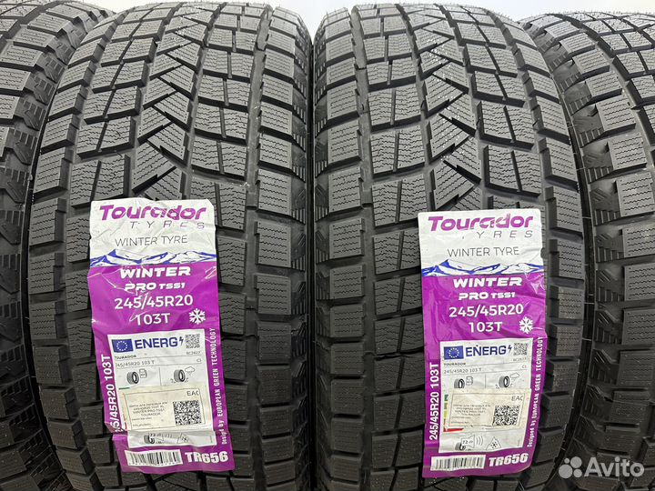Tourador Winter Pro TSS1 245/45 R20 103T