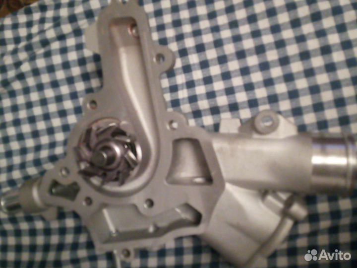 Насос водяной 1,2 opel corsa, новый