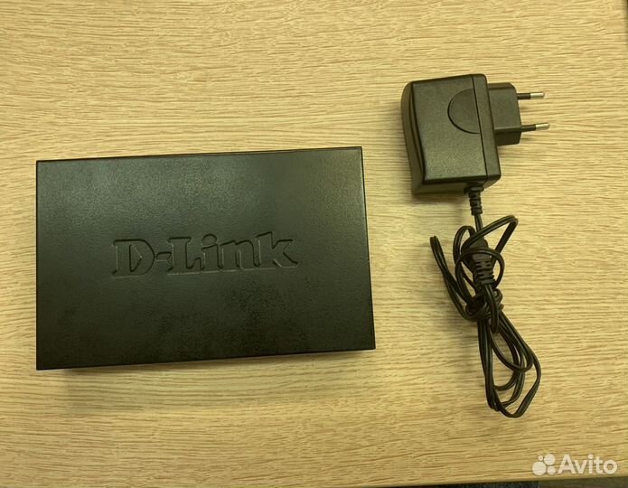 D-Link DES-1008D