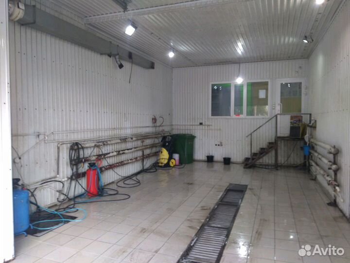 Автомойщики.(цы)