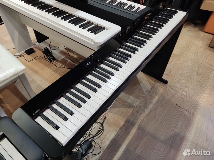 Цифровое пианино Casio PX-S1000BK