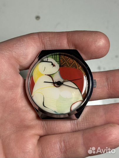 Часы Ракета-Пикассо Сон Сюрреализм