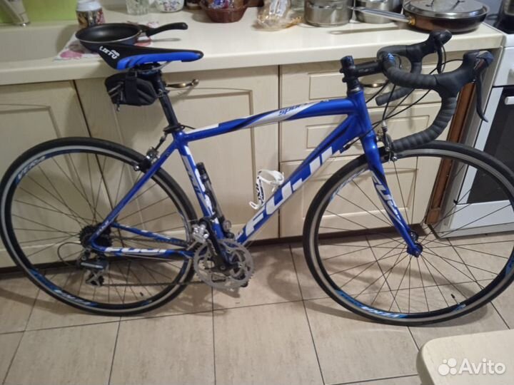 Велосипед шоссейный Fuji