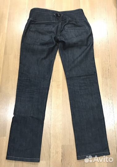 Джинсы женские