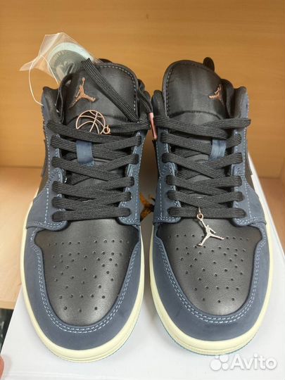 Кроссовки Nike air jordan 1 low