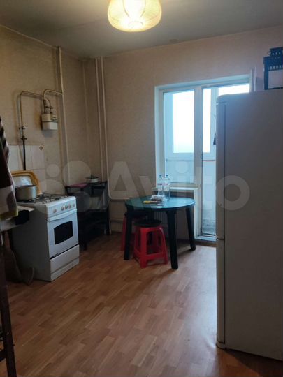 3-к. квартира, 80 м², 3/7 эт.