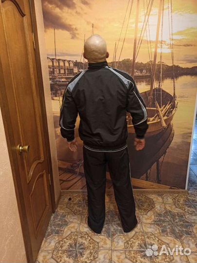 Спортивный костюм 46-48 р-р мужской adidas ориг
