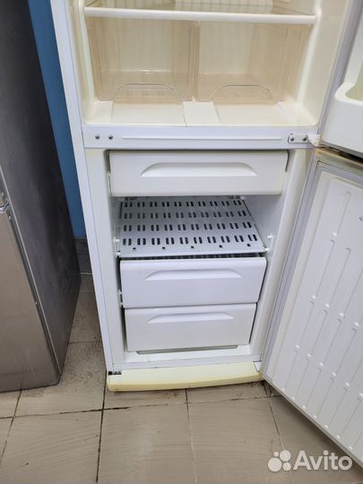 Холодильник Стинол