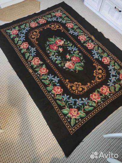 Антикварный ковер, скатерть