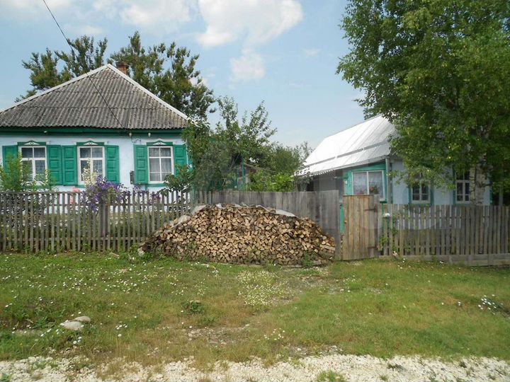 Дом 40,6 м² на участке 6,5 сот.