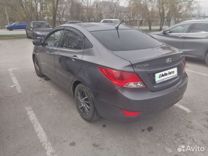 Hyundai Solaris 1.6 AT, 2011, 160 000 км